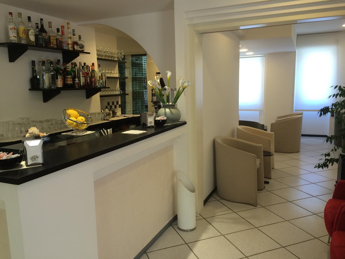 Hotel Al Capo Varigotti Exterior foto